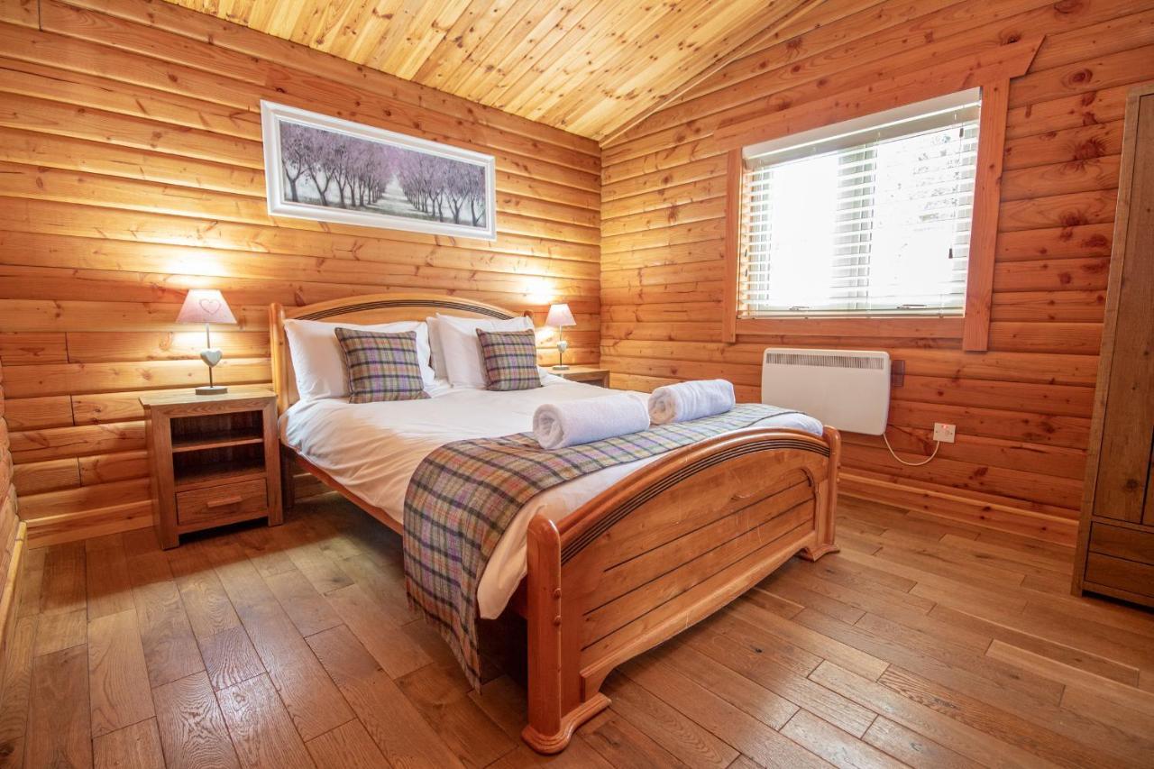 Aviemore Lodges Екстер'єр фото