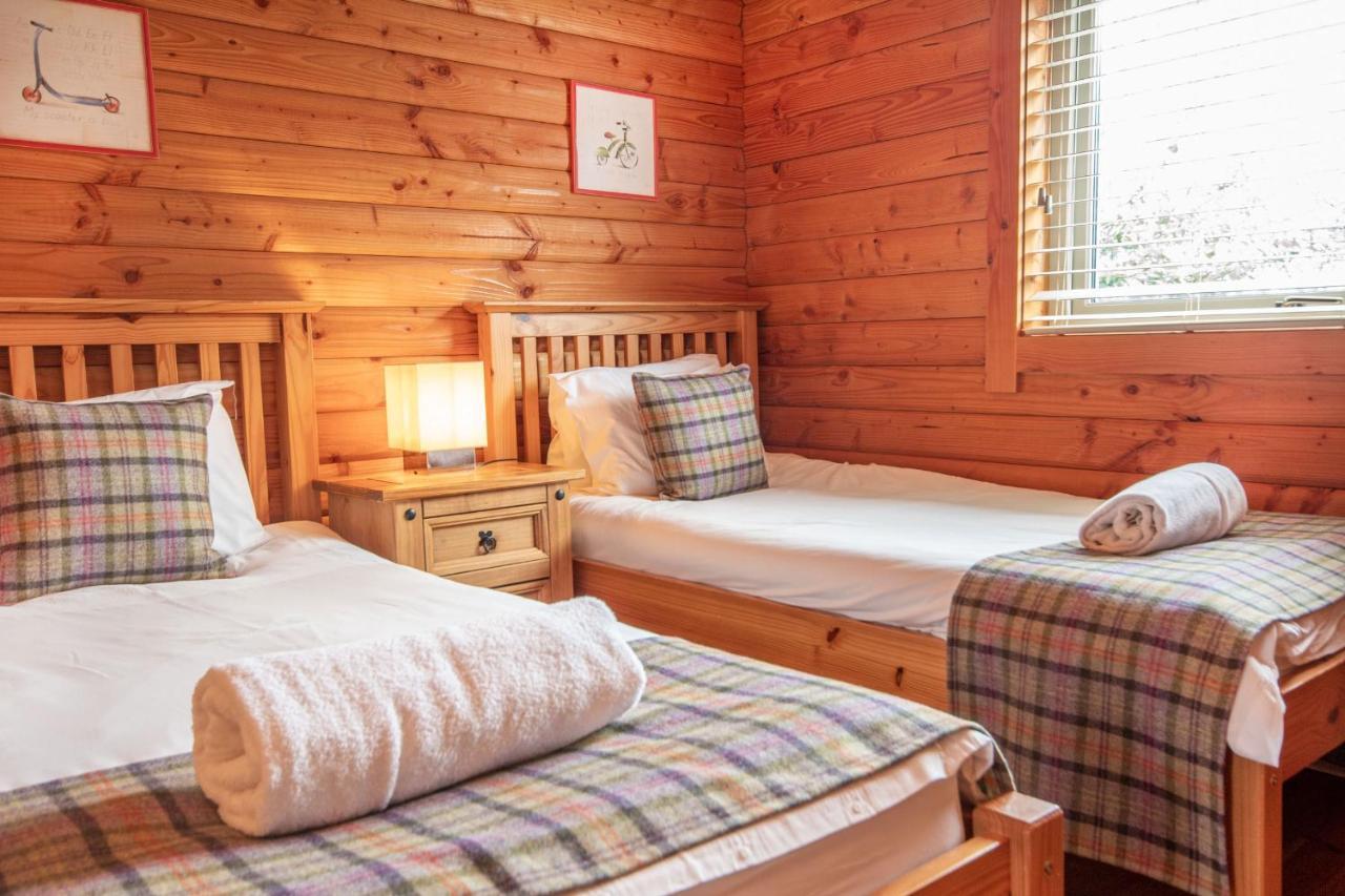 Aviemore Lodges Екстер'єр фото