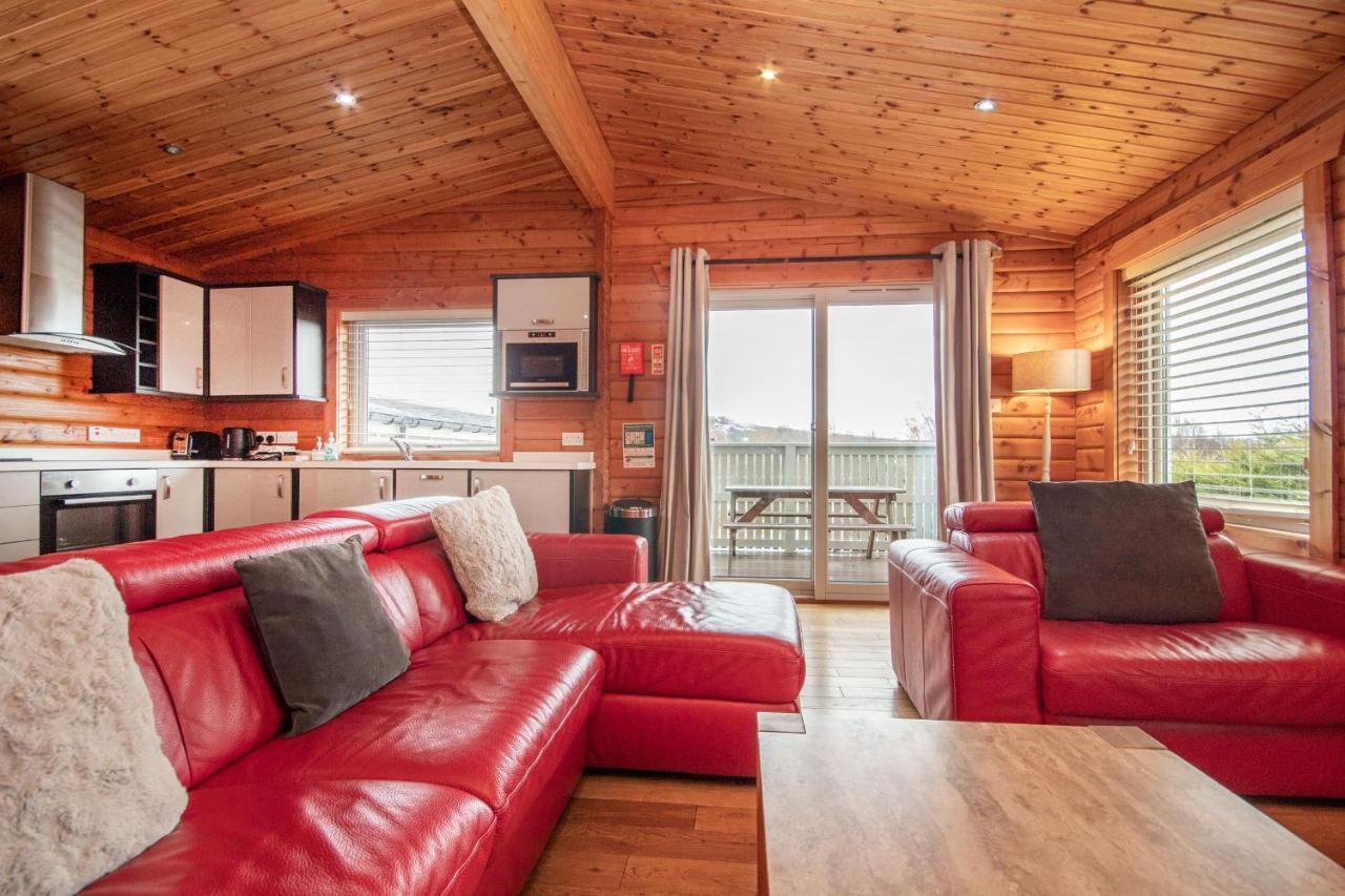 Aviemore Lodges Екстер'єр фото