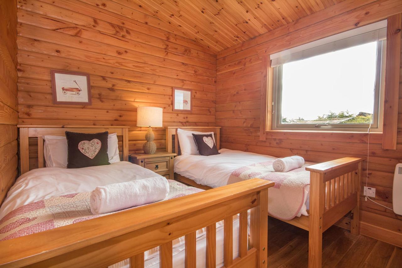 Aviemore Lodges Екстер'єр фото